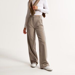 Abercrombie NWT Sloane tailored light brown pant - curve love